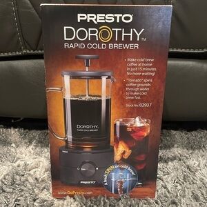 Presto Dorothy Electric Rapid Cold Brew Coffee with 15 Minute Speed Dial, NIB